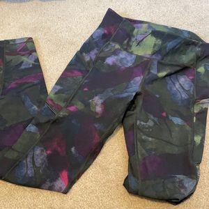 Lululemon tights